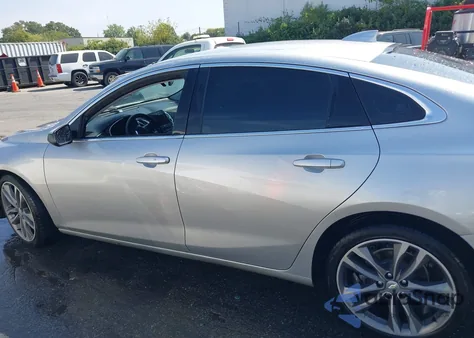 2020 Chevrolet Malibu Fwd Lt из США, поврежденный, VIN 1G1ZD5ST3LF124175